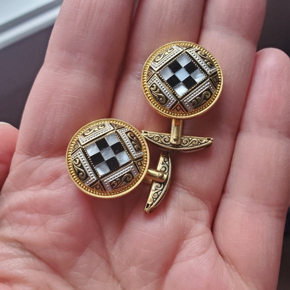 Vintage Other - Vintage embelished checkered gold tone cuff links